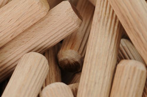 8mm x 40mm HARDWOOD MULTIGROOVE CHAMFERED WOODEN DOWELS FLUTED PINS CRAFT WOOD 